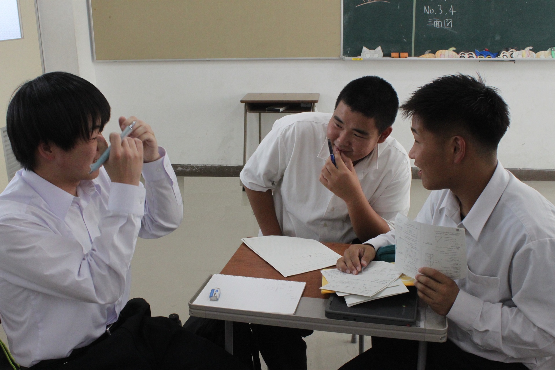 ６